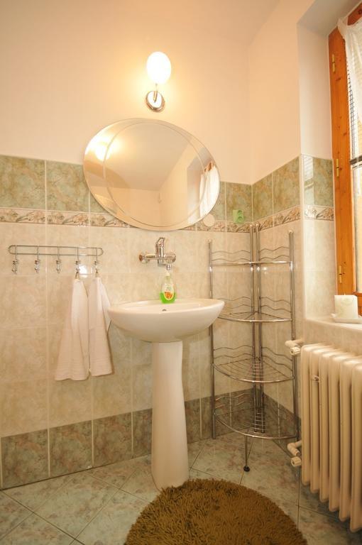 Katka A Martin Samostatny Apartman S Vlastnym Vchodom Liptovsky Mikulas Bilik gambar